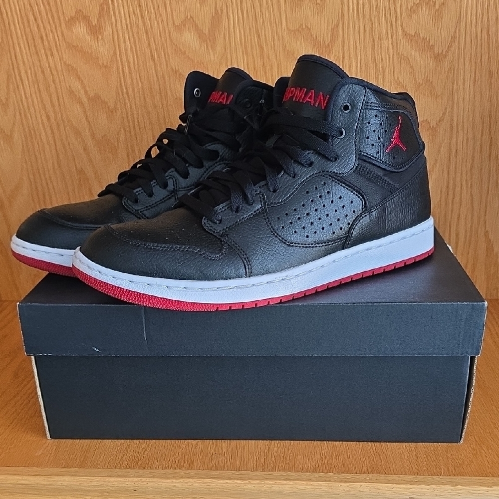 Jordan Black and Red Sneakers Mid-Top Leather